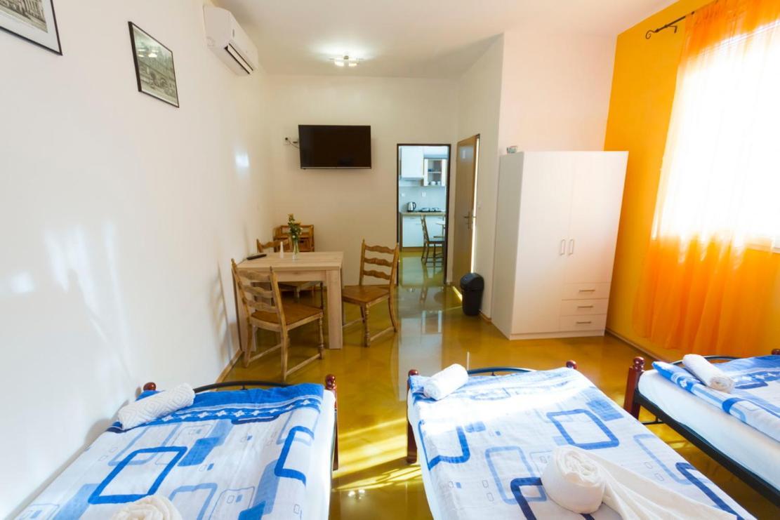 Apartmany Bowling Фридлант Экстерьер фото
